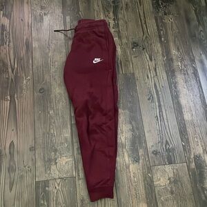 Women’s Nike joggers size XS